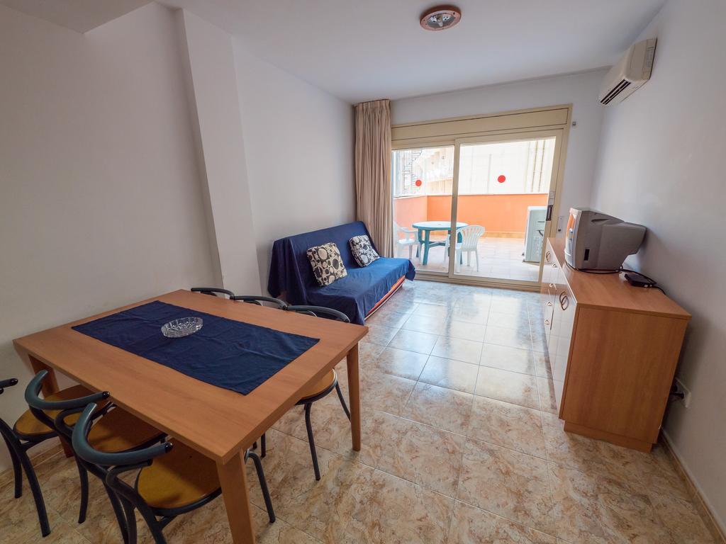Apartaments Ar Easy Santa Anna II Lloret de Mar Bagian luar foto