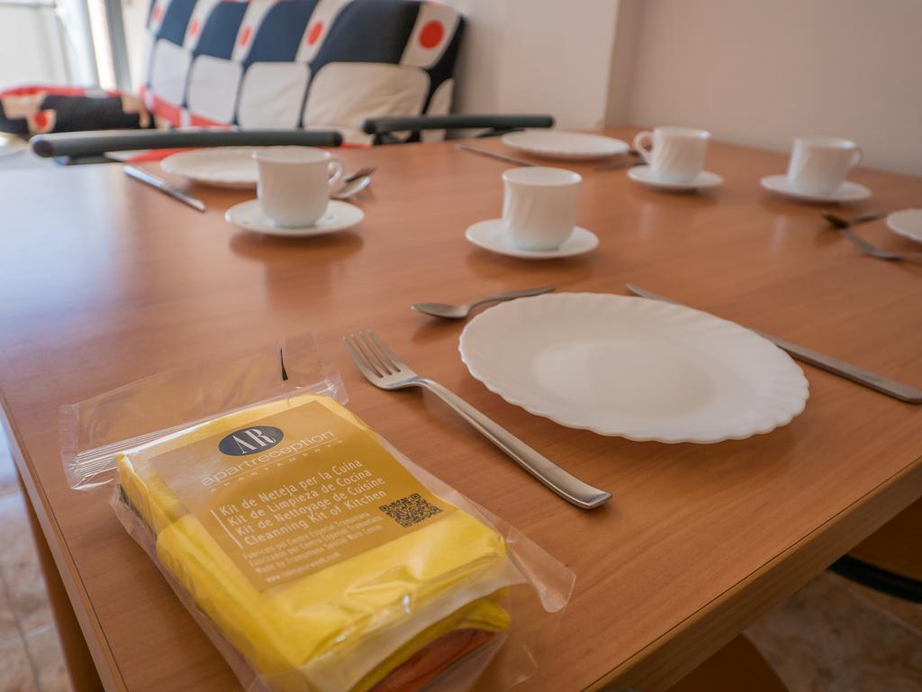 Apartaments Ar Easy Santa Anna II Lloret de Mar Bagian luar foto